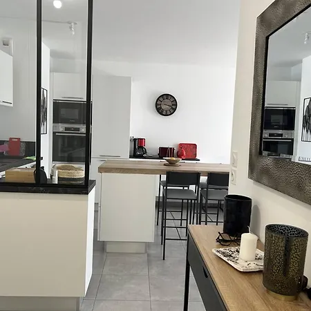 Apartamento Moderne Avec Parking - 4 Pers. - Fr-1-251-952
